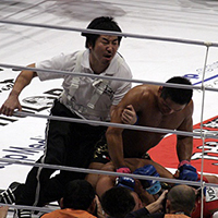Kazuo 'Grabaka Hitman' Misaki Knocks Out Yoshihiro Akiyama