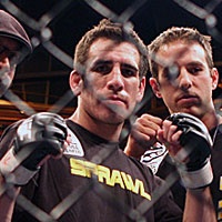 Kenny Florian Defeats Joe Lauzon