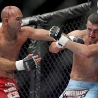 Robbie Lawler Stops Scott Smith