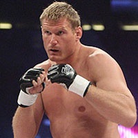 Josh Barnett To Face Gilbert Yvel