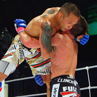 Joe Warren Shocks Norifumi 'Kid' Yamamoto