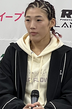 Seika Izawa Backstage At Landmark Vol. 12